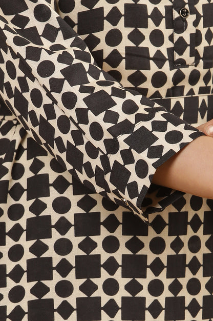 White And Black Geometric Printed Top And Trouser Set - View 2